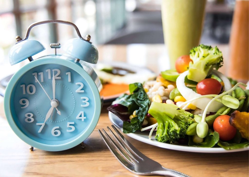 One of the most common, 16/8 fasting, involves eating within an eight-hour interval and abstaining from food the other 16 hours of the day.